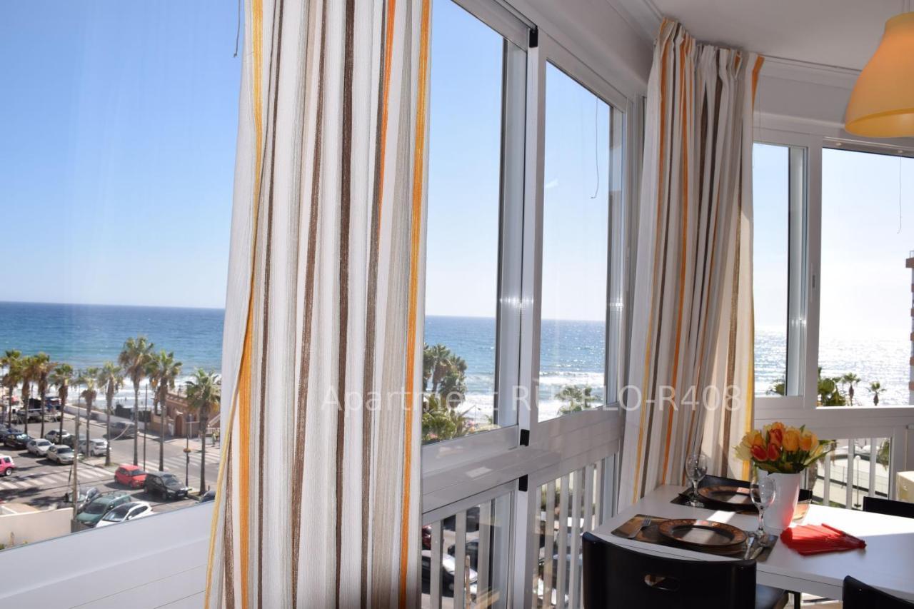 Love Nest By The Sea Wake Up With Ocean Views In Every Room Ruselo R408 トロクス・コスタ エクステリア 写真
